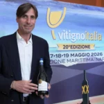 Raffaele esposito co founder agri solaris presenta la nuova linea doc a vitigno italia