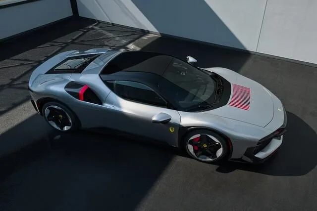 Ferrari cz