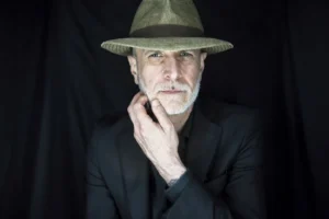 A foto emidio clementi roberto cavalli emi cle alta